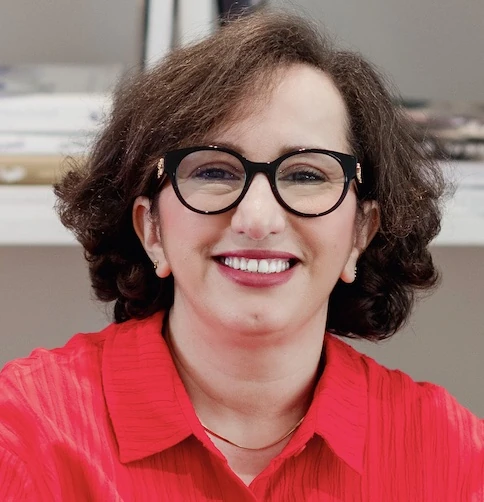 Portrait of Samia Dokali